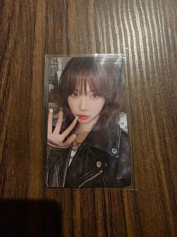 Le Sserafim 체원 라키드로 DIFFERENT HMV