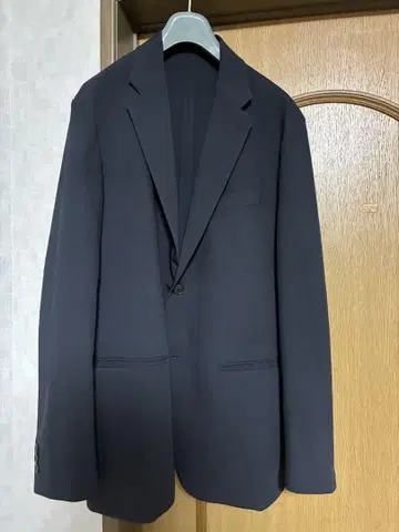 유니클로 감동 자켓 남성용 정장