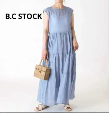 B.C STOCK 2022 코튼 보일 티어드 원피스
