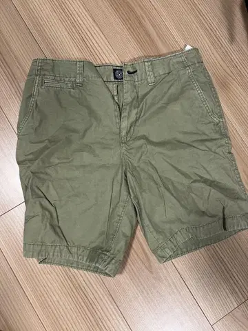 American Eagle 숏팬츠 올리브 그린