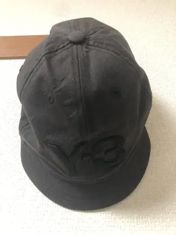 Y-3 블랙 캡 로고 자수