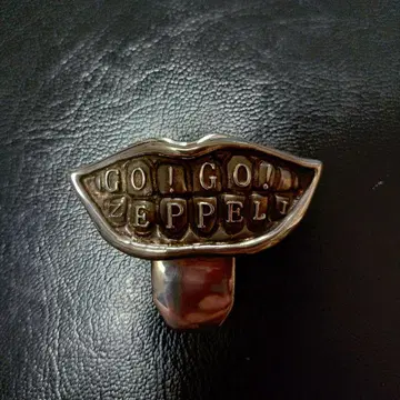 죠죠의 기묘한 모험 스틸 볼 런 GoGo  머니클립