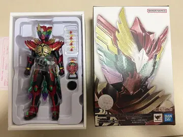 S.H.Figuarts 진골 조각 가면라이더 오즈 타자돌 콤보 이터니티