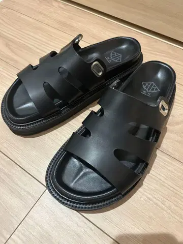 더블 H 샌들 8 사이즈 WH