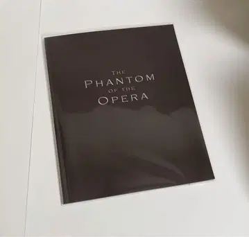 오페라의 유령 Blu-ray 컬렉터즈 에디션 포함 사진집