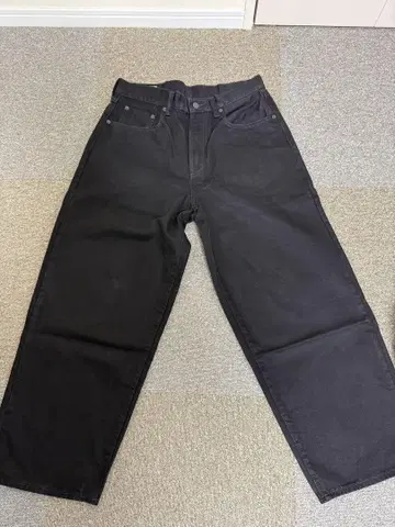 GAP 블랙 슈퍼 배기 데님 30/30