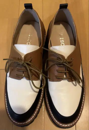 KISCO 로퍼 화이트, 브라운, 블랙