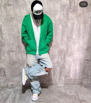 미도리 후드티