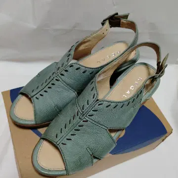 새상품 리걸 REGAL 가죽 샌들 부티 22.5cm