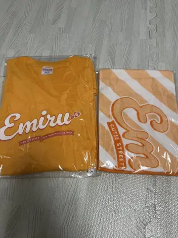 최애 어필 Emiru T셔츠와 타월 세트