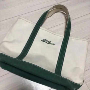 Used USA제 L.L.Bean 토트백 자수 로고 아이보리 그린