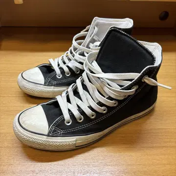 CONVERSE 컨버스 척 테일러 올스타 하이컷 스니커즈