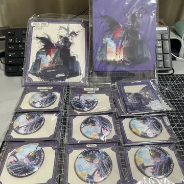 제5인격 identityV 이타카 밤의 파수꾼 배지*9+스탠드 덤 엽서