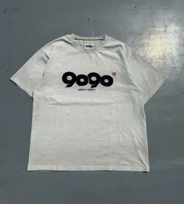 9090 OG Logo Vintage tee S 사이즈