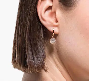 미사용 새상품 SWAROVSKI 스와로브스키 드롭 귀걸이