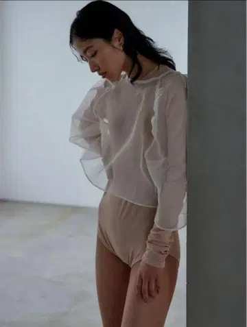 새상품 meer. 메어 오간자 풀오버