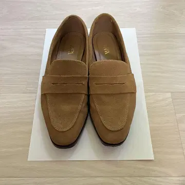 자라 스웨이드 로퍼 카멜 베이지