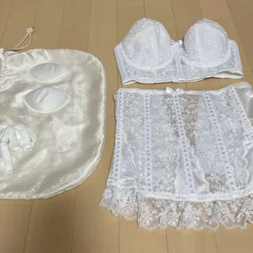 세모아 브라이덜 이너(E65/58)