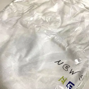 NEWS STORY 기념 티셔츠