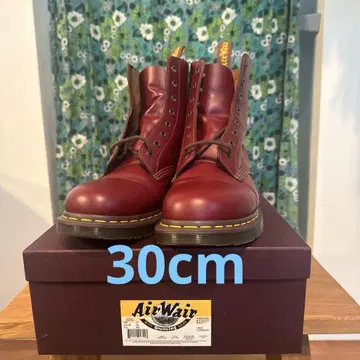 닥터마틴 MIE1460 8홀 부츠 30cm 잉글랜드제