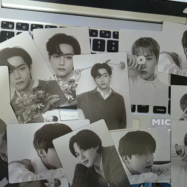 방탄소년단 BTS 모노크롬 포카