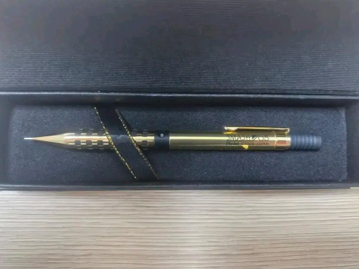 Pentel Smash Limited Gold Edition