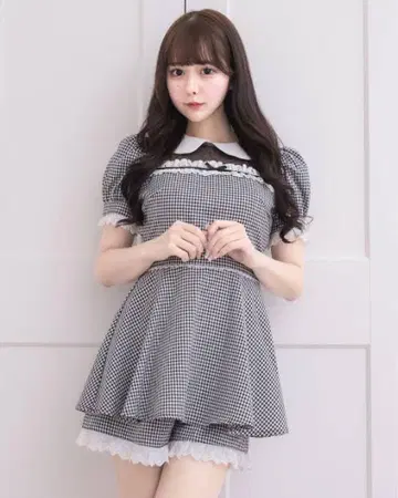 pium 코튼 프릴 도리 셋업 깅엄