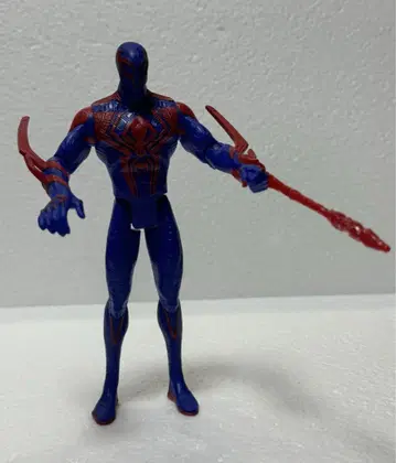 스파이더맨 2099 피규어
