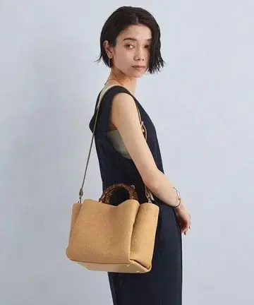 새상품 뱀부 핸들 카타오시 2WAY 백