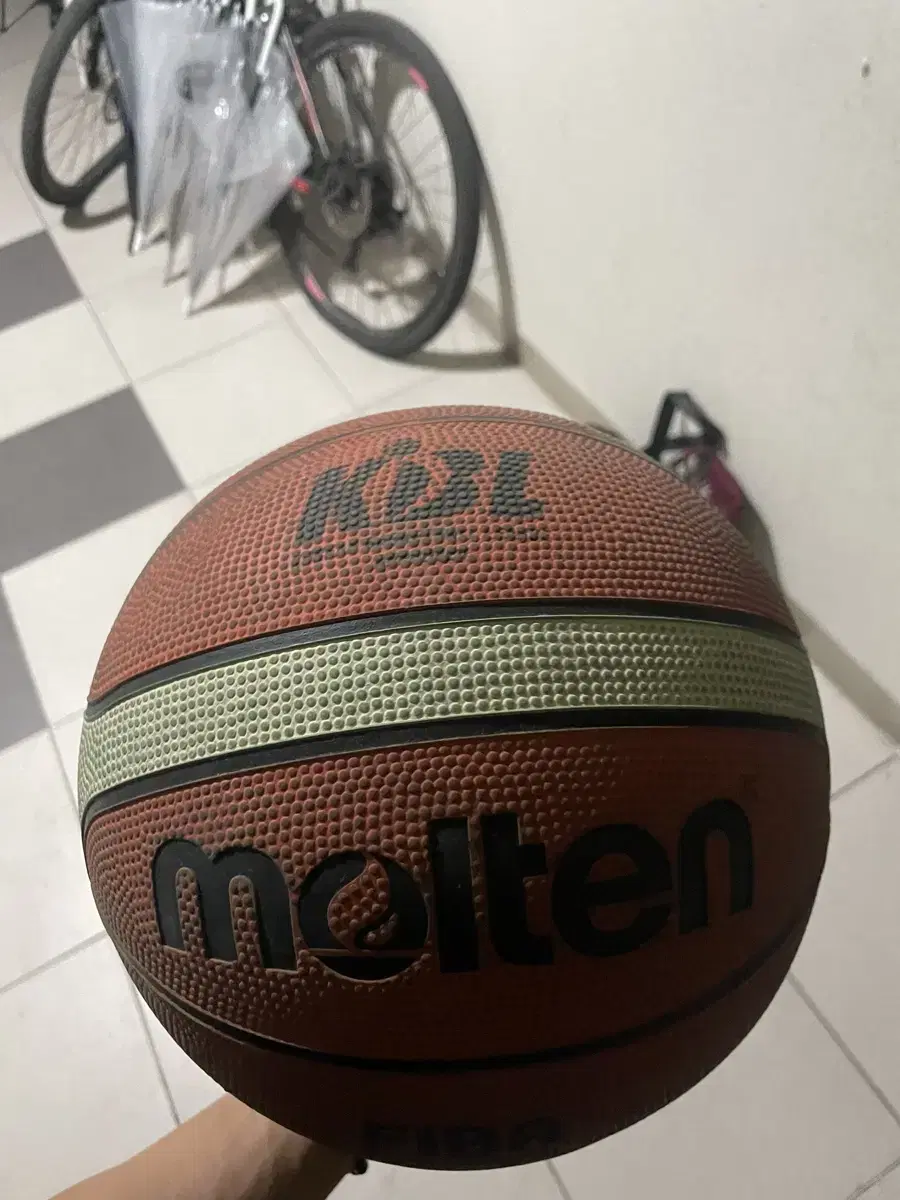 Molten KBL Basketball