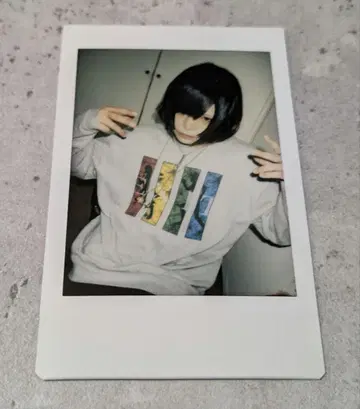 R 지정 마모 폴라로이드 사복