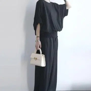 접촉 냉감 소재의 셋업 블랙 M 사이즈