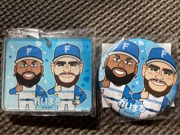 레이에스&마르티네즈 키링, 캔뱃지