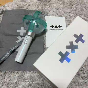 응원봉 (Tomorrow X Together)