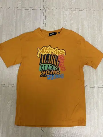 XLARGE 오렌지 티셔츠