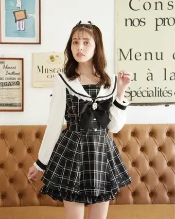LIZLISA 긴팔 세일러 카라 셋업 블랙 체크