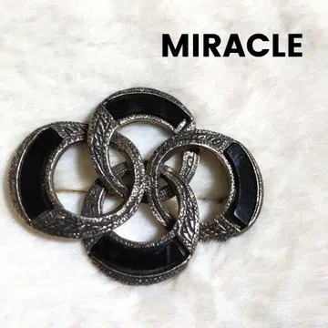 MIRACLE 골드 블랙 브로치
