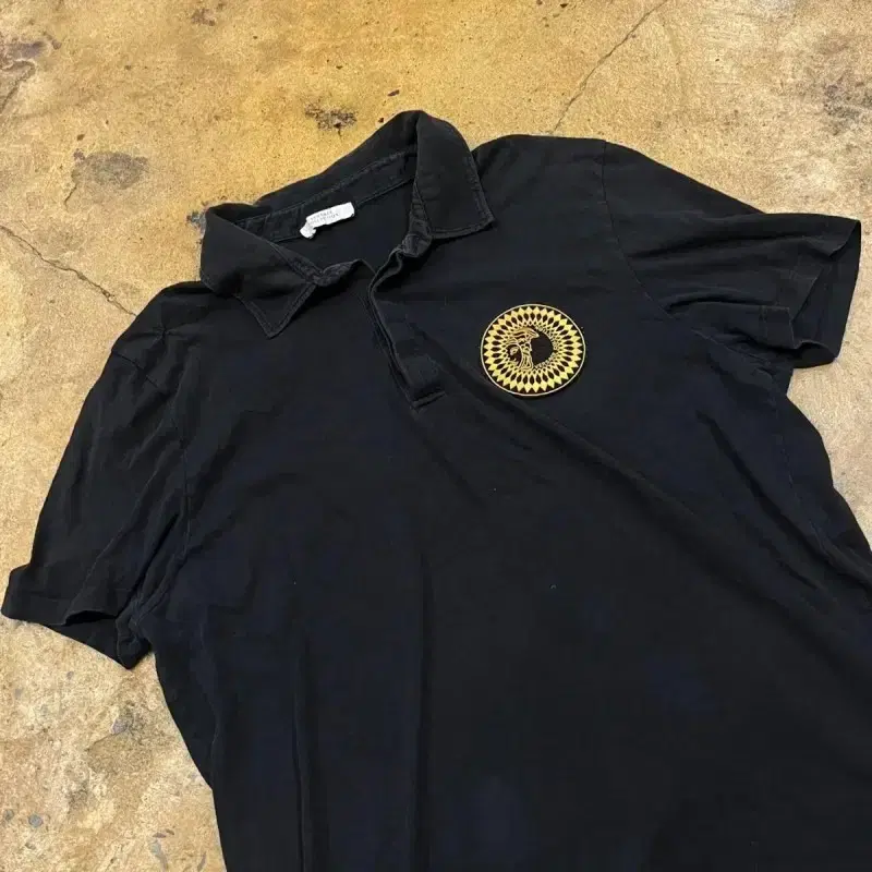 [Authentic/XL] Versace Embroidered Chain Crest Polo kara Shirt Short Sleeve T-shirt