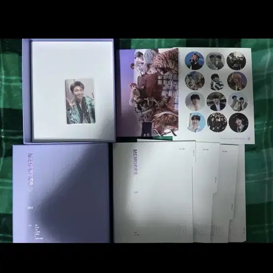 2018 메모리즈 블루레이 세트+j-hope 제이홉/rm/슈가