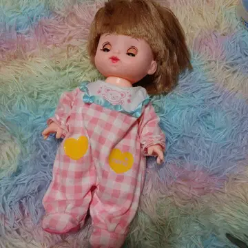 멜짱의 여동생, 눈이 반짝반짝 유리(네네) 중고