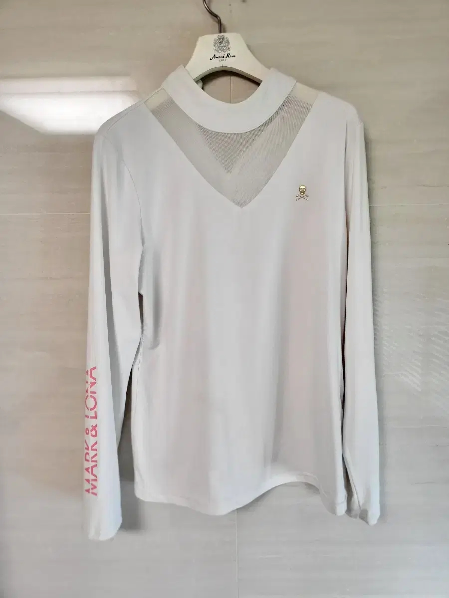 Mark & Lona Golf Wear Long Sleeve Golf T-Shirt, Size M (55~66), Luxury