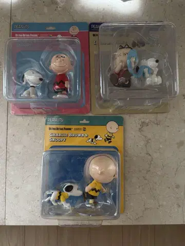 PEANUTS 찰리 브라운 & 스누피 피규어 3개 세트