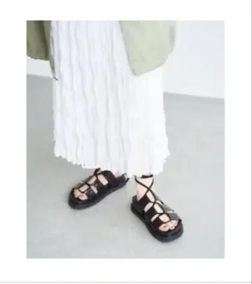 GRIS 가죽 레이스업 샌들