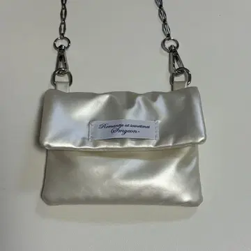 Smyeon 체인 컴팩트 립 파우치
