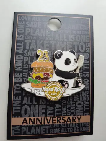 Hard Rock Cafe 25주년 기념 팬더 핀 배지