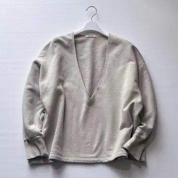 새상품급 윔 가젯 쭈리 V넥 풀오버 루즈핏 일본제 스테디셀러 인기