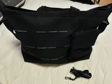 타이트 부스 로고 숄더백 미니 숄더백 포함