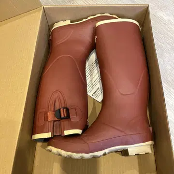 빨간색 밴딩 장화