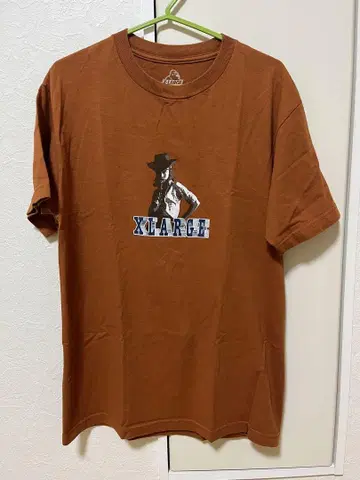 X-LARGE 엑스라지 브라운 티셔츠 M 사이즈