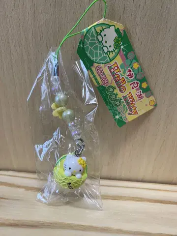 멜론  지역 특산품 키티  네자케 스트랩  이라코